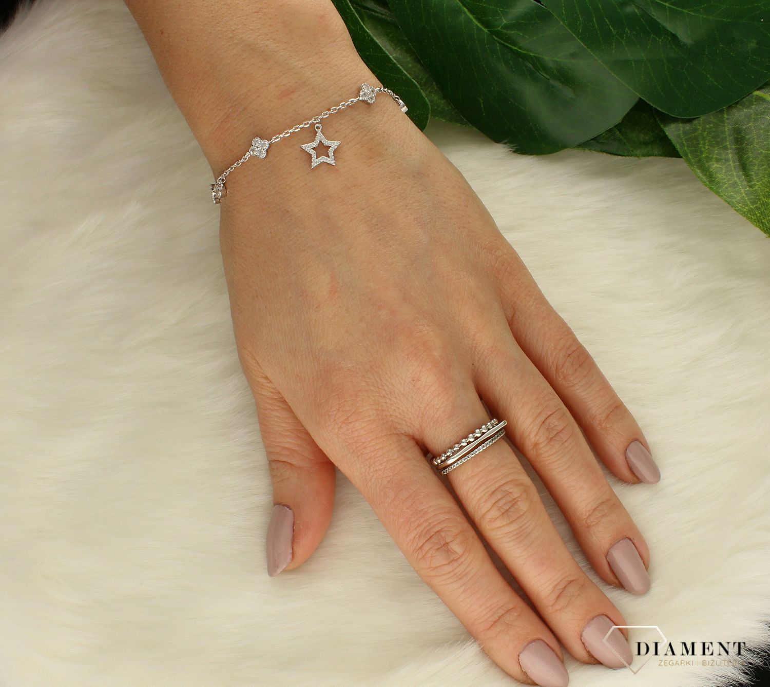Srebrna bransoletka damska celebrytka Gwiazdka i koniczyna DIA-BRA-9661-925ds.jpg