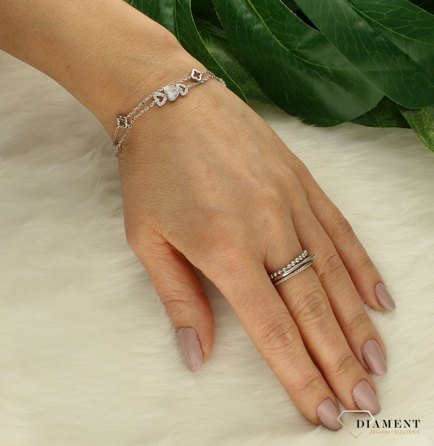 Srebrna bransoletka damska celebrytka potrójne serduszko DIA-BRA-9672-925ds.jpg