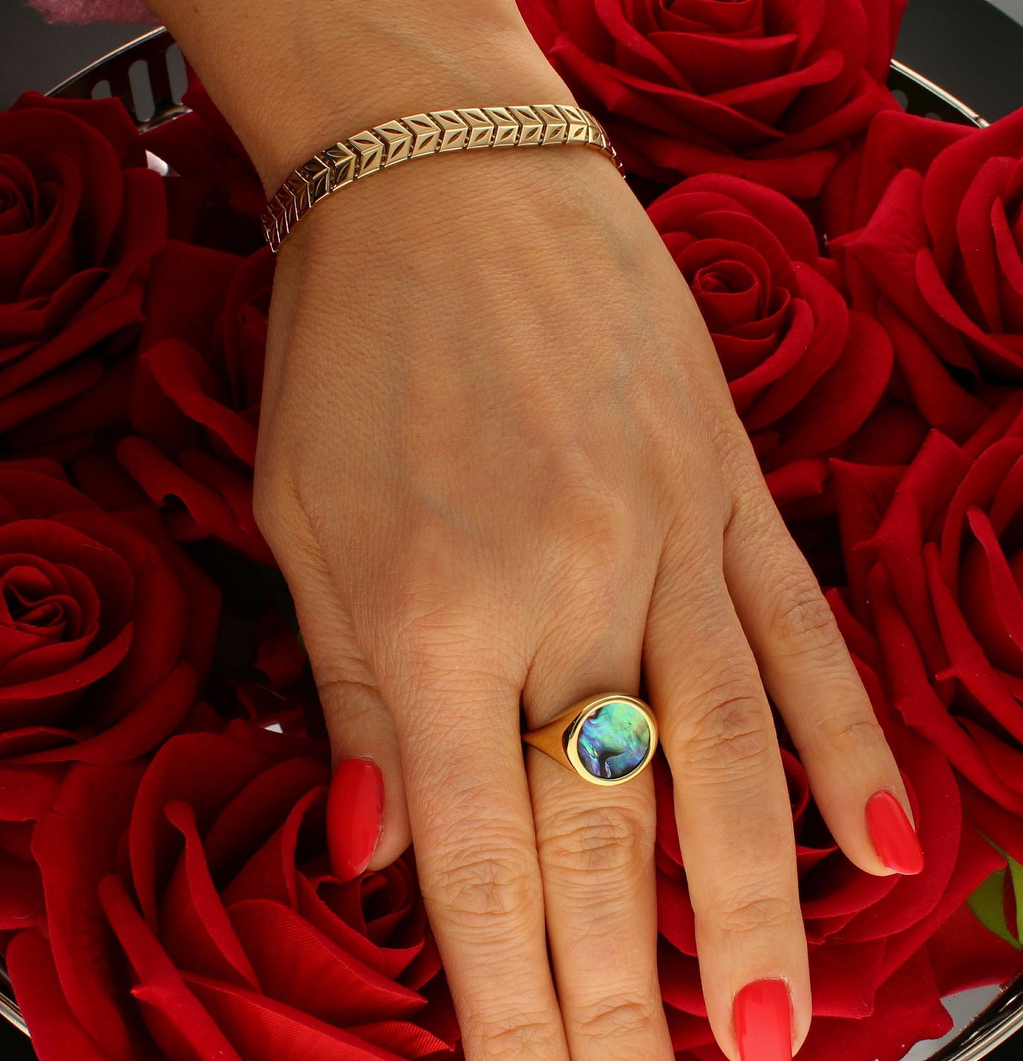 Złota damska bransoletka 585 z płaskich ozdobnych elementów  DIA-BRA-9785-585.jpg