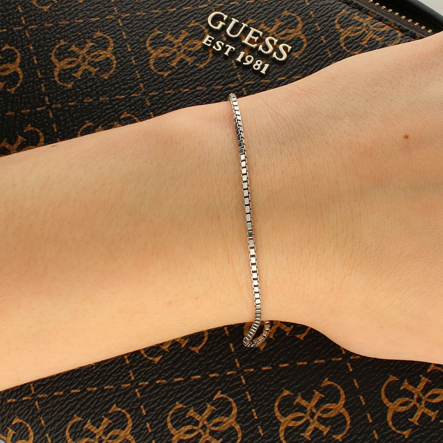 Srebrna bransoletka o splocie kostki DIA-BRA-APARTI18-925.jpg