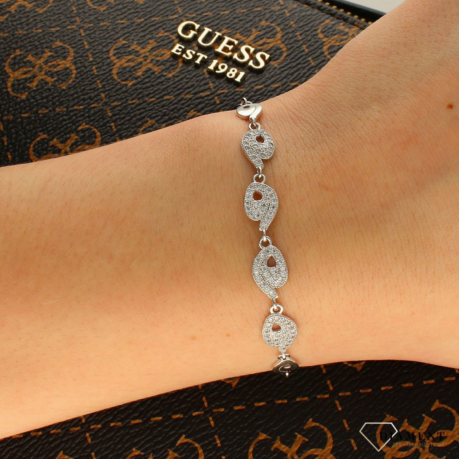 Srebrna bransoletka 'Kółeczka z cyrkonią' 925 DIA-BRA-APARTI2-925.jpg