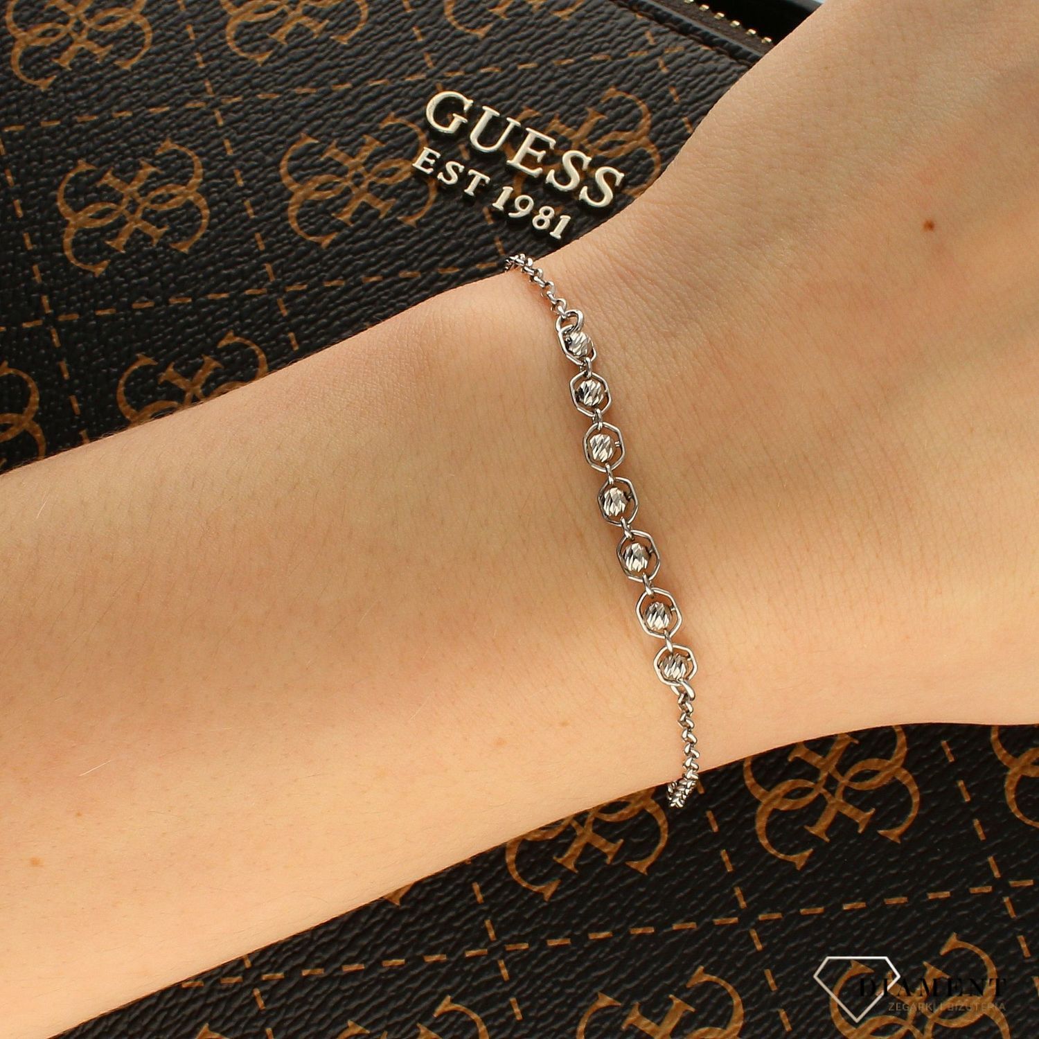 Srebrna bransoletka celebrytka 'Ruchome grawerowane kółka' DIA-BRA-APARTI3-925.jpg