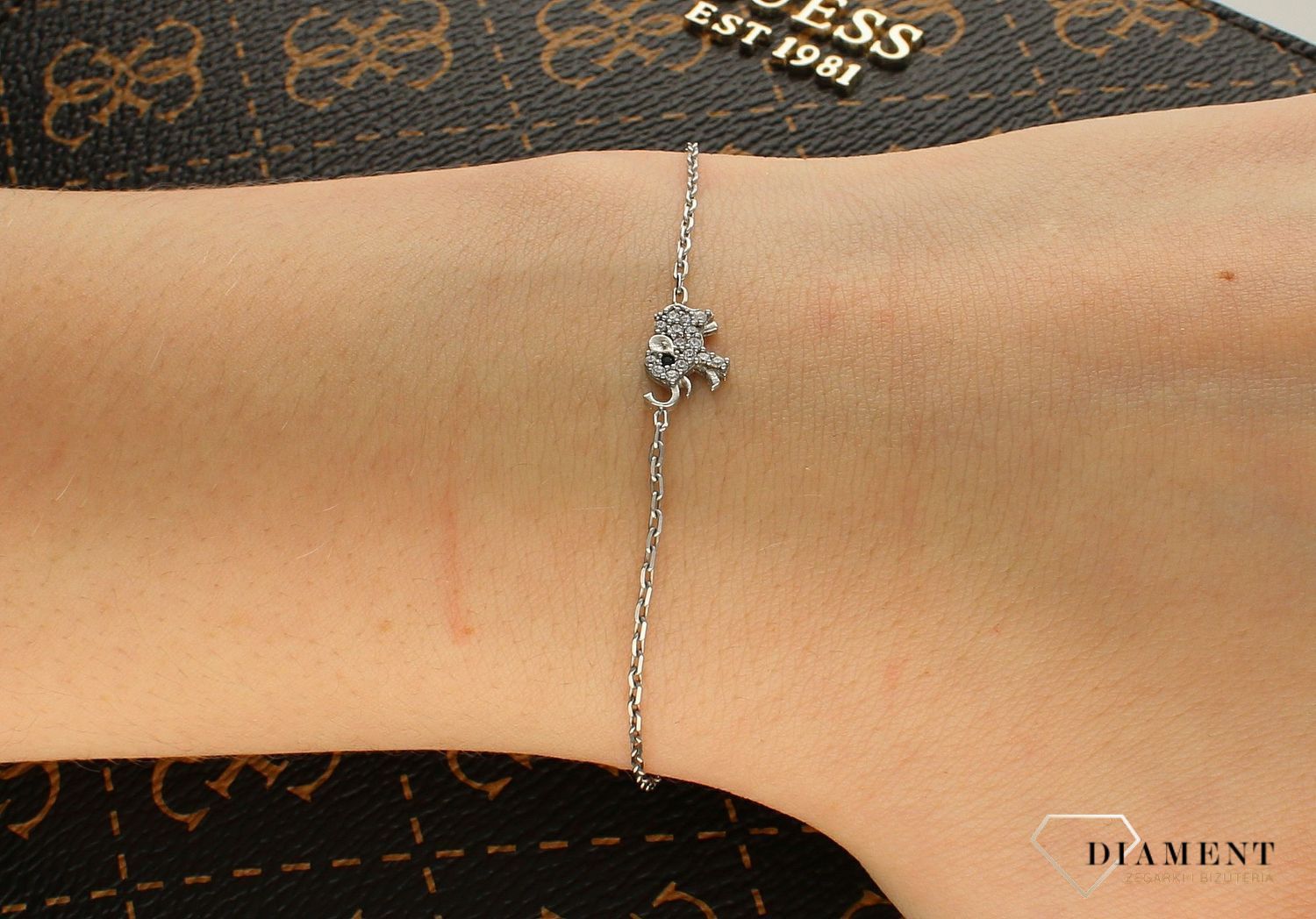 Srebrna bransoletka celebrytka 'Błyszczący Słoń' DIA-BRA-APARTI45-925.jpg