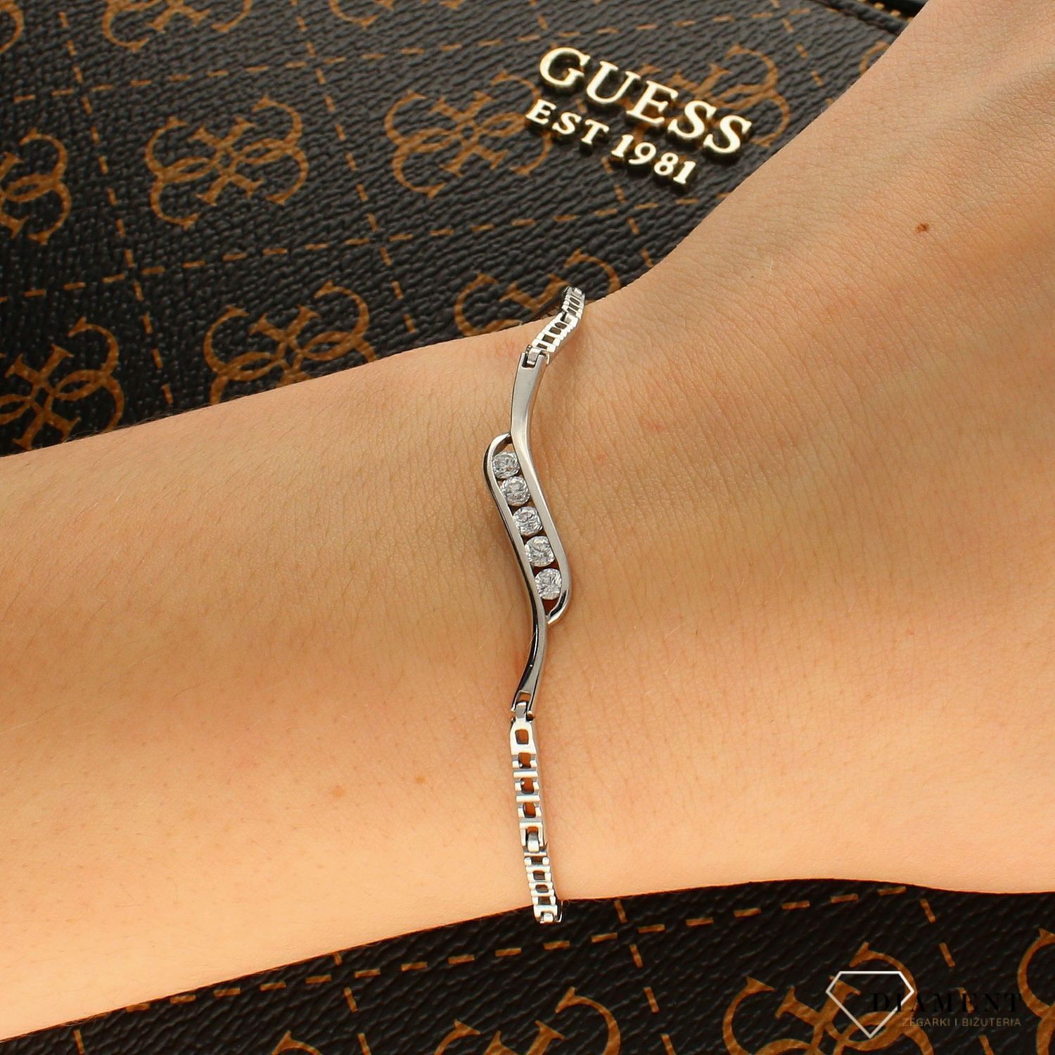 Srebrna elegancka bransoletka z cyrkoniami 925 DIA-BRA-APARTI7-925.jpg