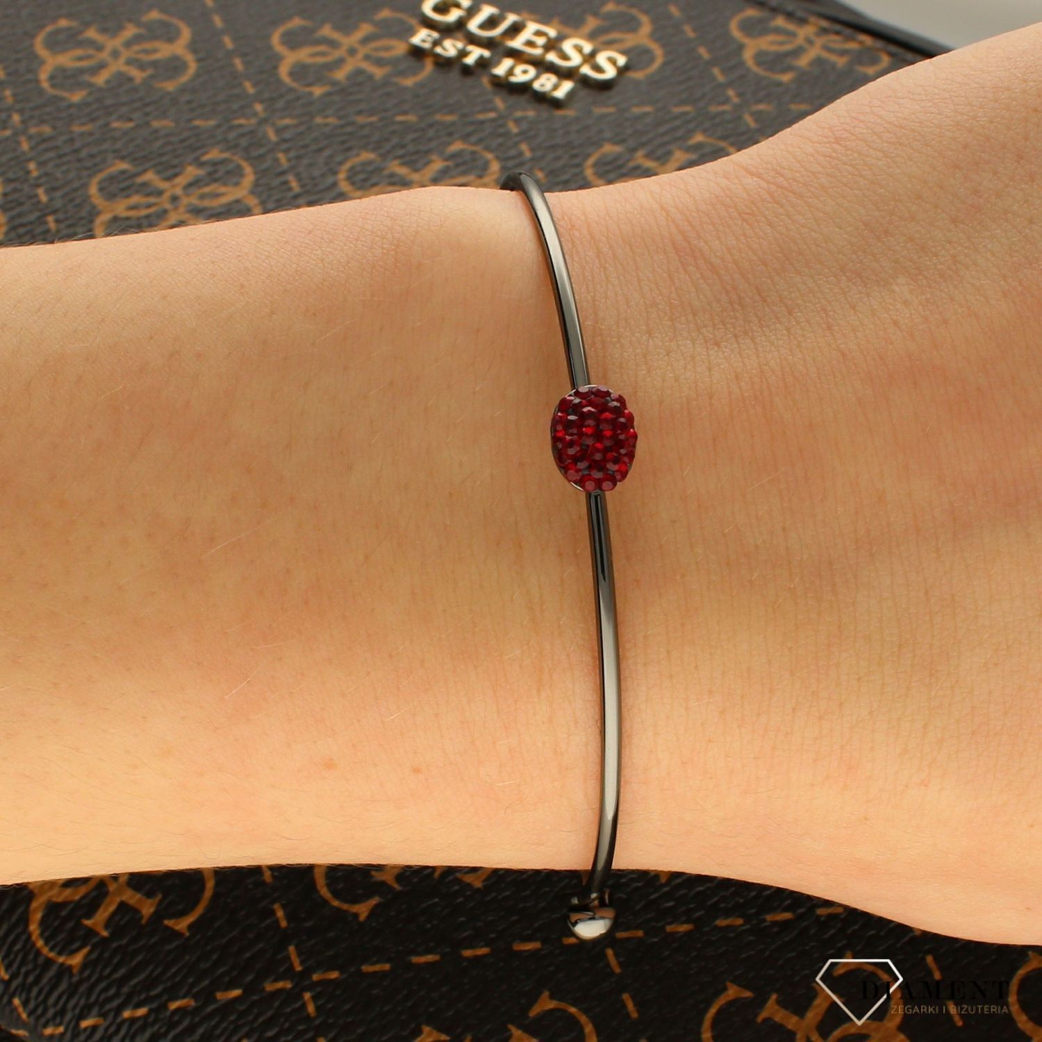Bransoletka sztywna Karpiński z kryształkami Swarovskiego DIA-BRA-B14005RU-RED.jpg