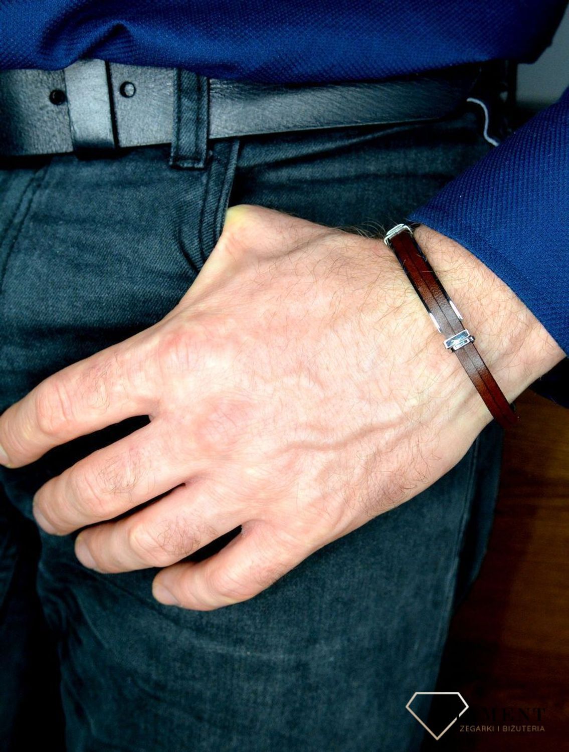 Bransoletka męska skórzana brązowa z blaszką DIA-BRA-BSPBA13632.jpg