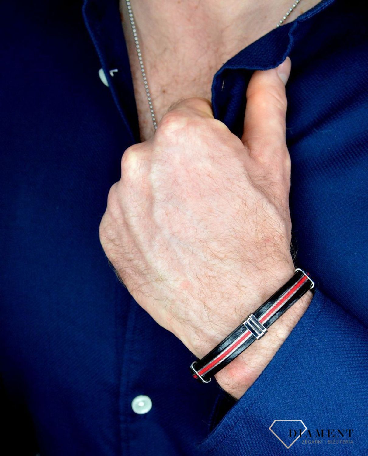 Bransoletka męska skórzana Czarna z czerwonymi wstawkami DIA-BRA-BSPBA13969.jpg