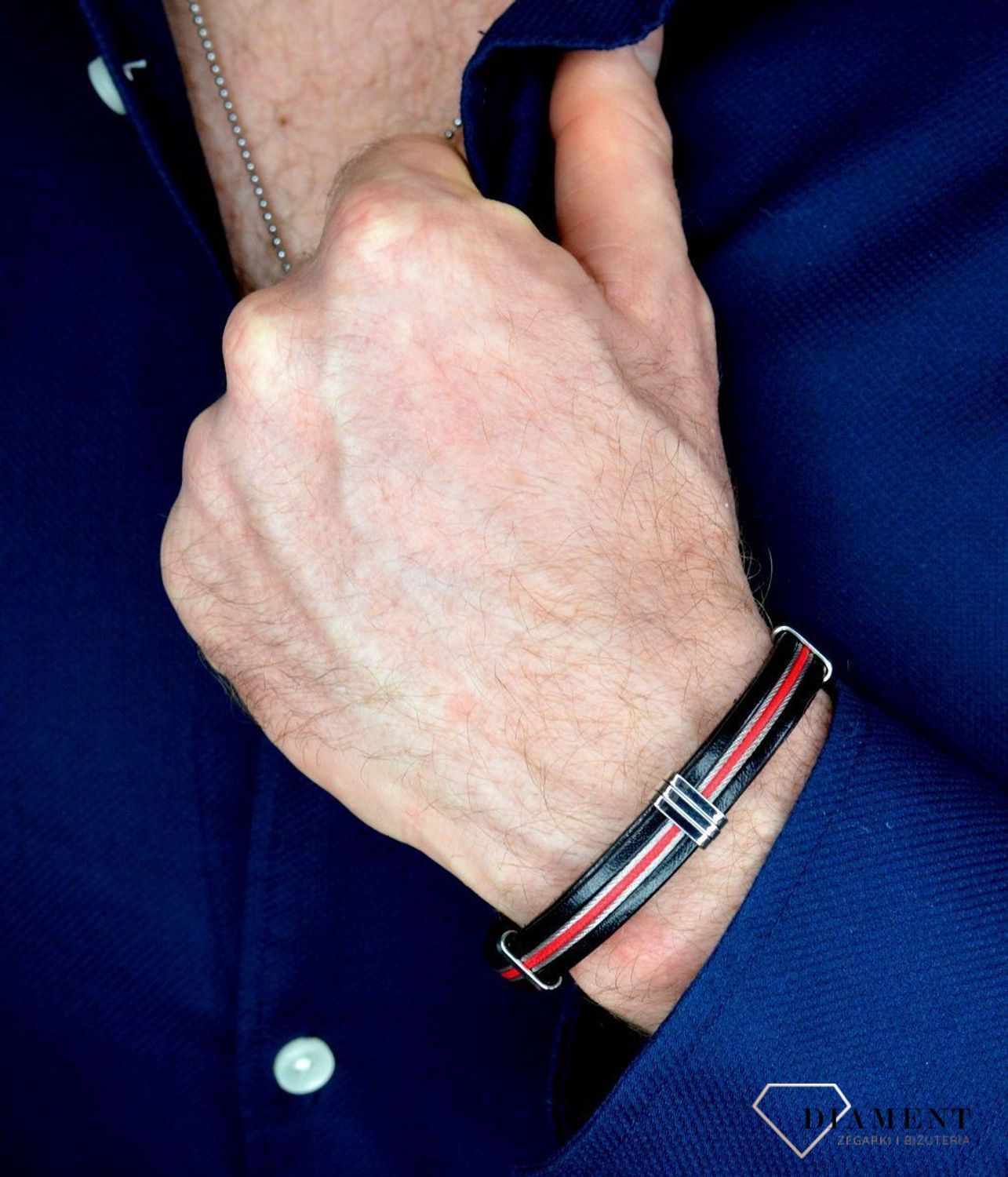 Bransoletka męska skórzana Czarna z czerwonymi wstawkami DIA-BRA-BSPBA13969.jpg