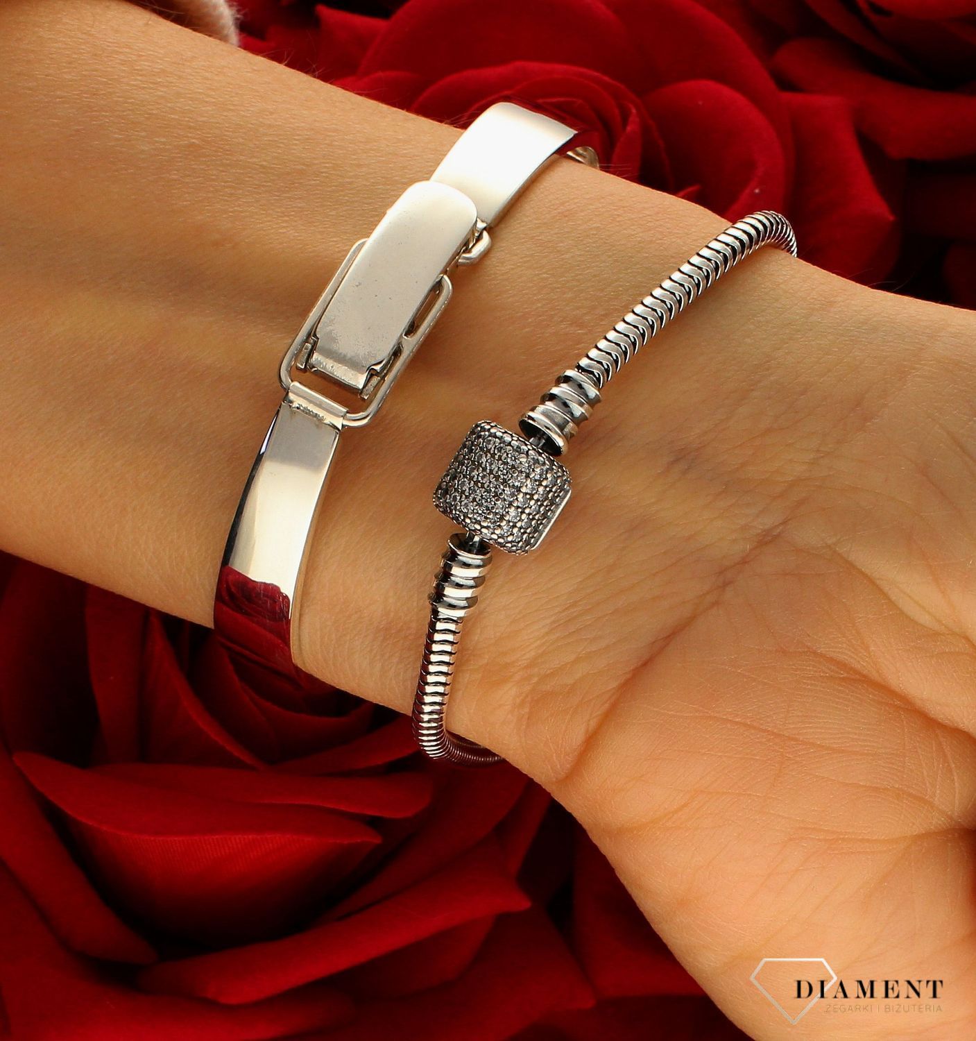 Srebrna bransoletka damska do charmsów modułowa Typu Pandora z cyrkoniami DIA-BRA-MOD11R-925. Srebrna bransoletka damska. Bransoletka srebrna do charmsów. Srebna bransoletka modułowa. Bransoletka typu Pandory. .jpg