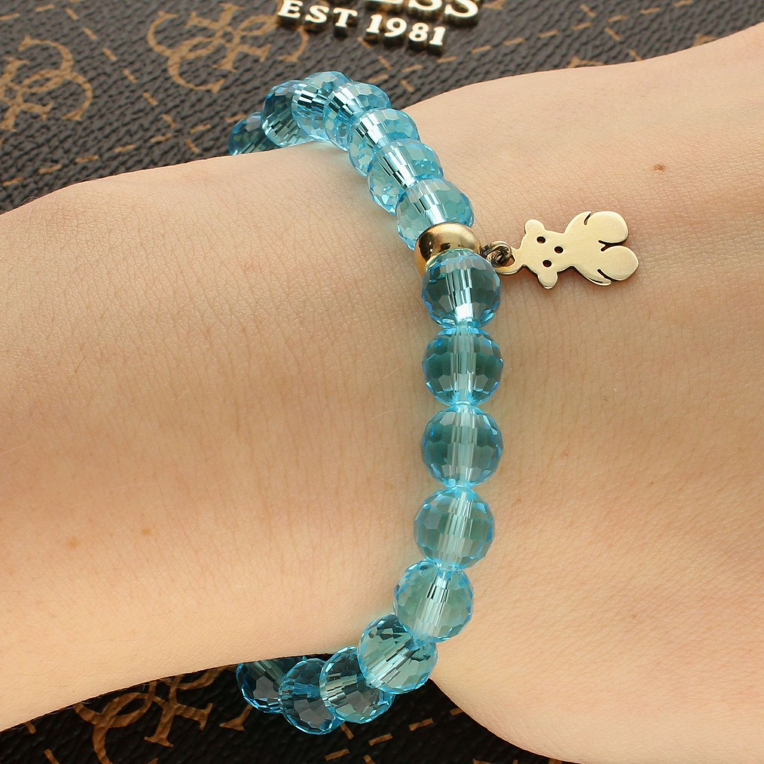 Bransoletka damska koraliki z zawieszką Miś DIA-BRA-NIEBIESKI-MIS-2-925. Bransoletka damska z zawieszką. Bransoletka damska w niebieskim kolorze z koralików (2).jpg