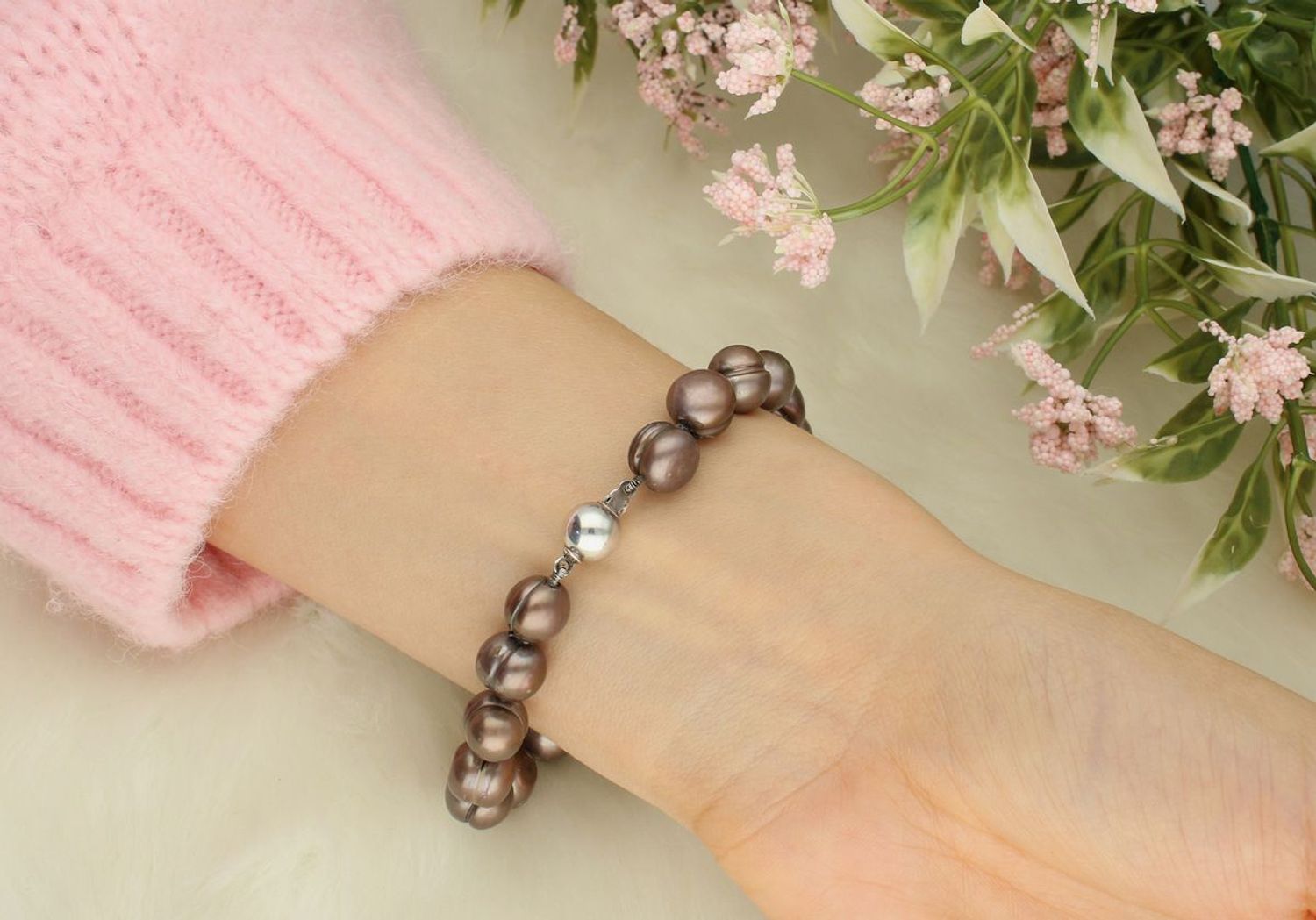 Bransoletka z brązowych pereł 9 mm – srebro 925, elegancja w ciepłych tonach (1).jpg