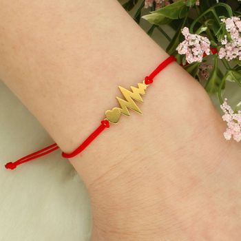 Bransoletka sznurkowa czerwona ze złotym sercem i pulsem – regulowana, minimalistyczna,.jpg