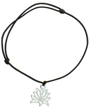 Bransoletka czarny sznurek z kwiatem lotosu – srebrna zawieszka black.jpg