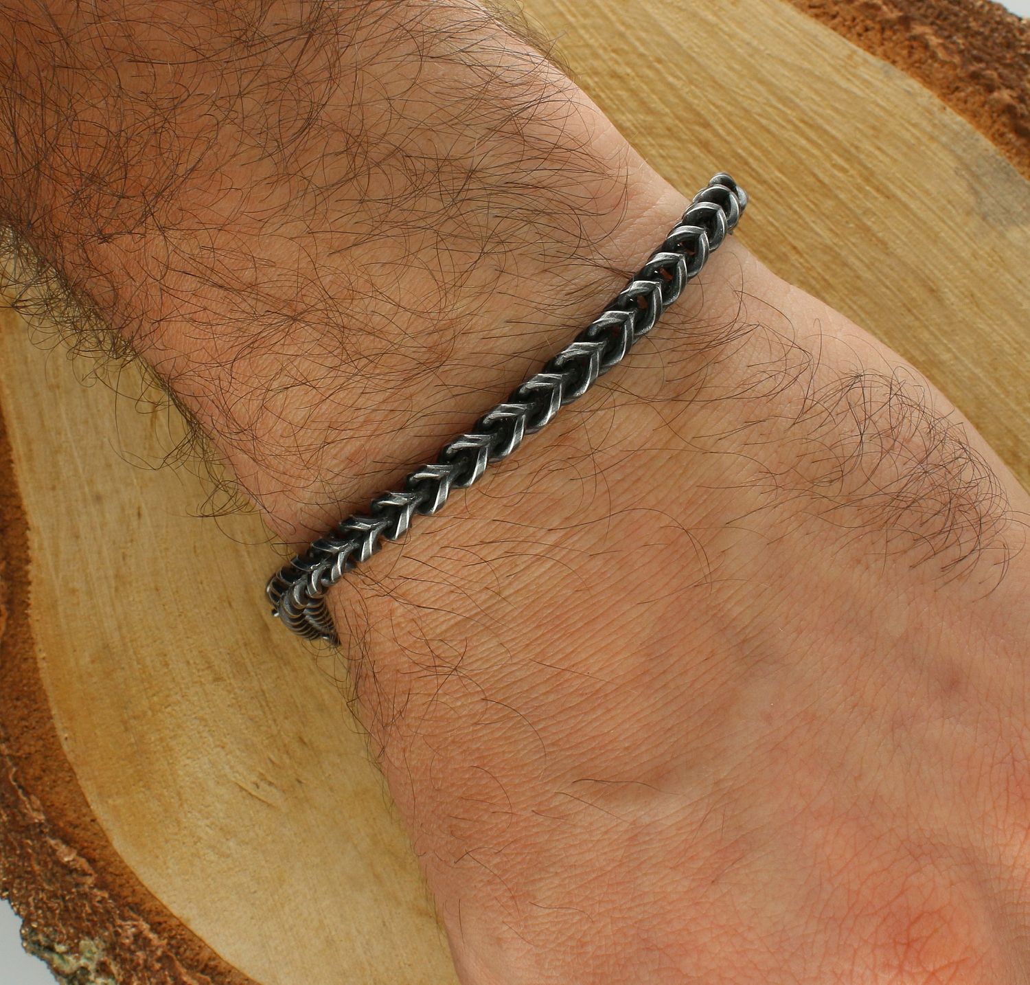 Bransoletka męska stalowa w czarnym kolorze DIA-BRA-S1372234-STAL (2).jpg