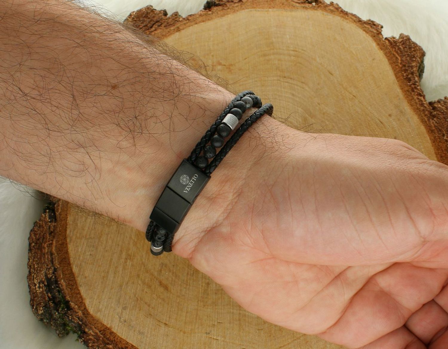 Bransoletka męska stalowa DIA-BRA-S8813952-STAL z czarnymi rzemieniami i kamieniami lawy. Długość 21–22 cm. Stylowy, trwały i naturalny akcent dla mężczyzny z charakterem.1.jpg