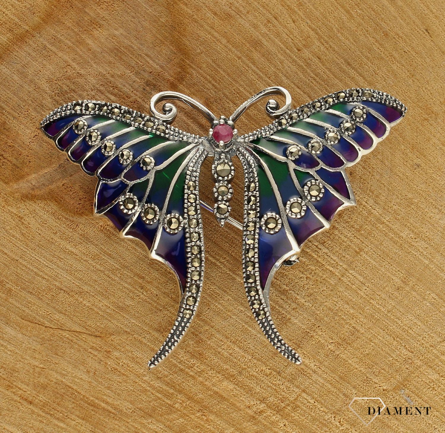 Srebrna broszka zawieszka 2w1 motyl z markazytami DIA-BRO-10186-925. Srebrna broszka. Srebrna zawieszka damska. Broszka i zawieszka idealna na prezent dla kobiety. Srebrna zawieszka z markazytami (3).jpg