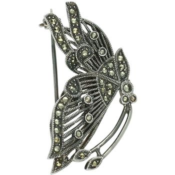 Elegancka srebrna broszka damska w kształcie motyla, zdobiona markazytami. Wykonana ze srebra próby 925 o wadze 8,60 g. Idealna na prezent i do codziennych stylizacji.22.jpg