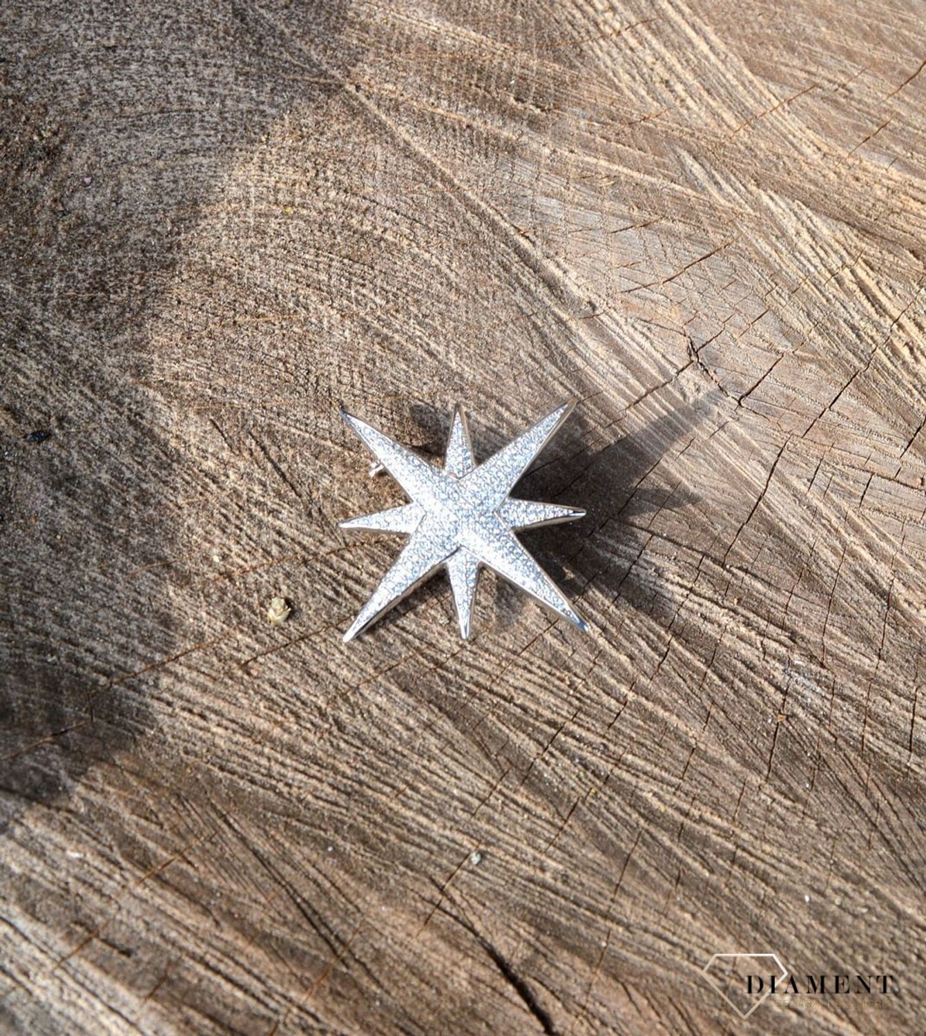 Srebrna broszka gwiazda z cyrkoniami DIA-BRO-2917-925.jpg