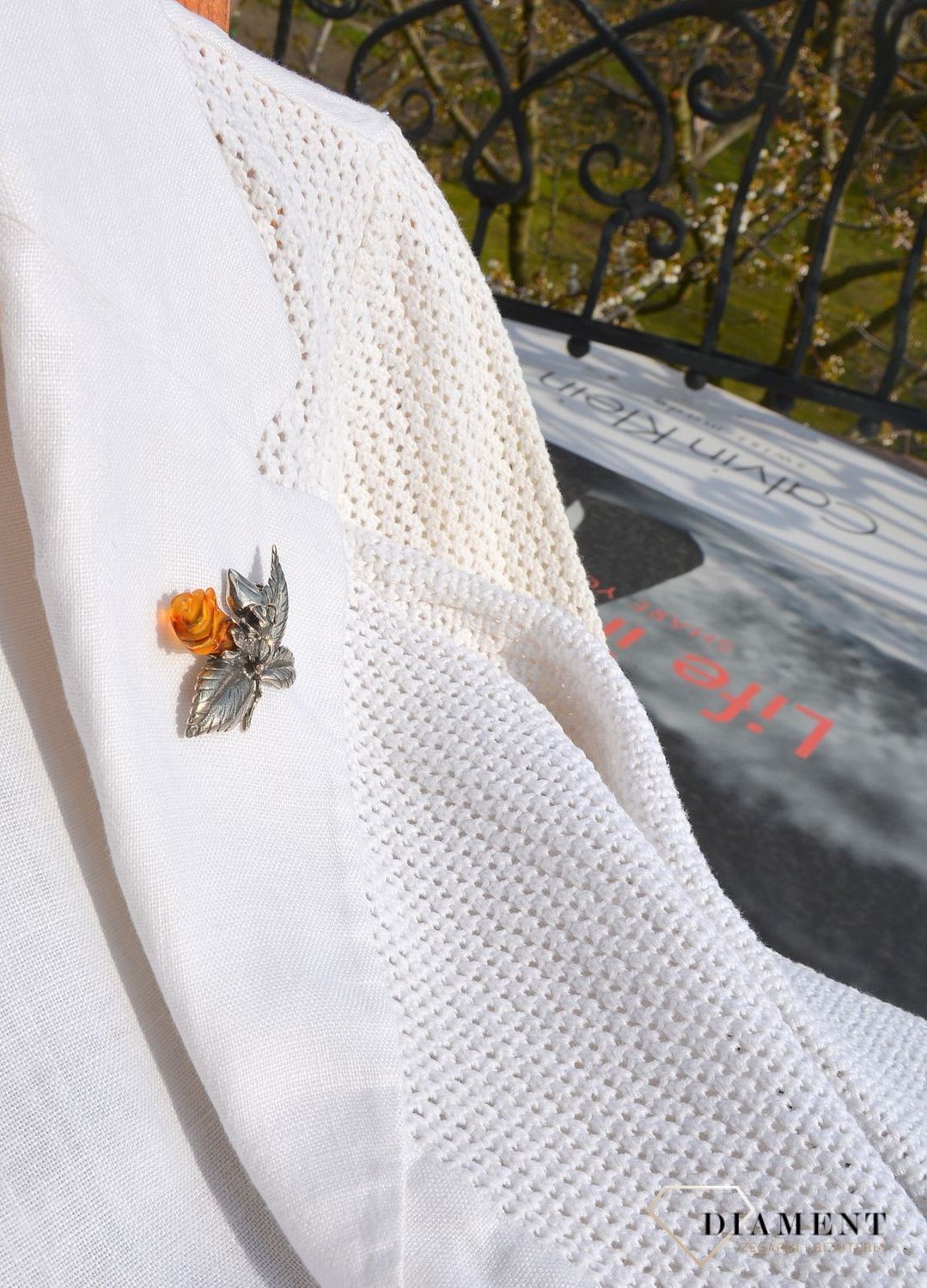 Srebrna broszka róża bursztyn DIA-BRO-2946-925.jpg
