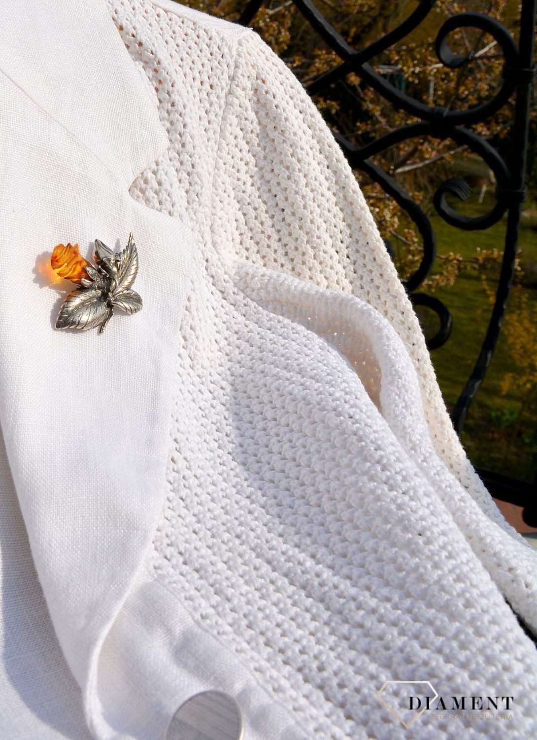 Srebrna broszka róża bursztyn DIA-BRO-2946-925.jpg