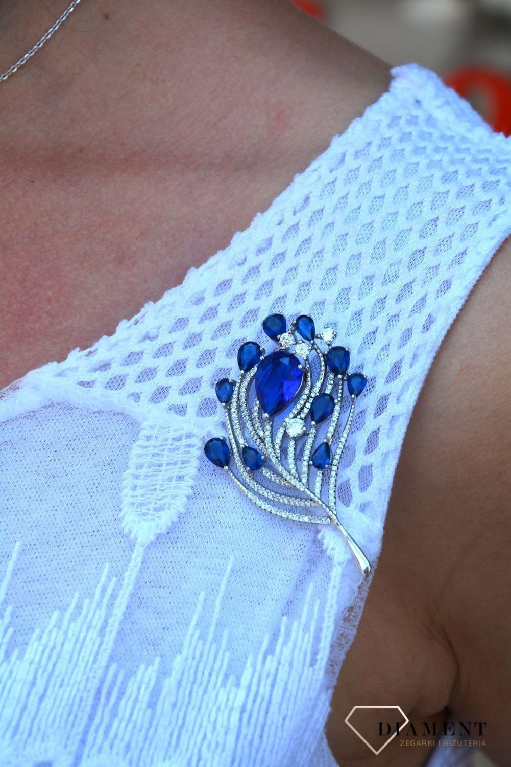 Srebrna broszka 'Pawie piórko' z biała i niebieską cyrkonią DIA-BRO-2948-925.jpg