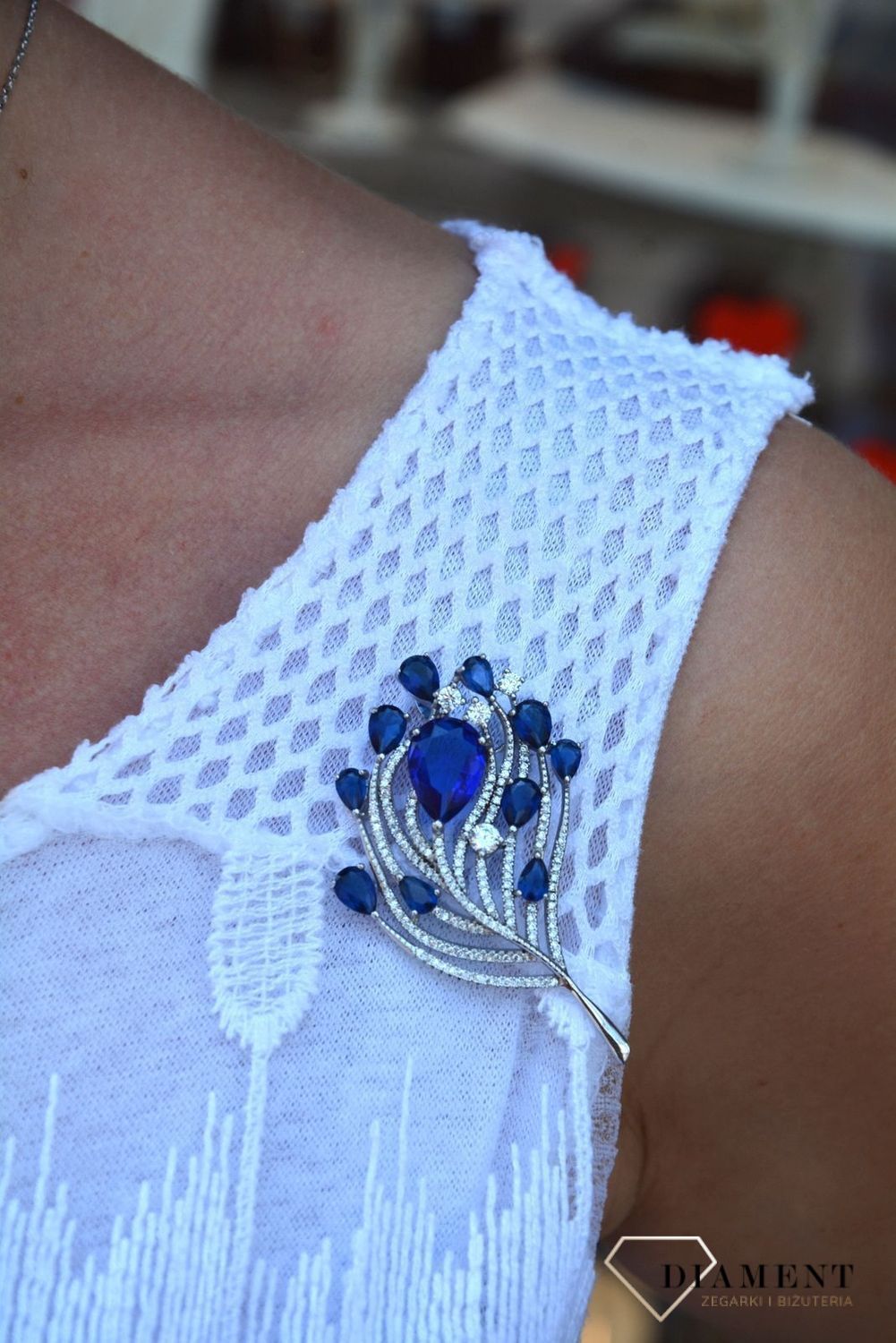 Srebrna broszka 'Pawie piórko' z biała i niebieską cyrkonią DIA-BRO-2948-925.jpg