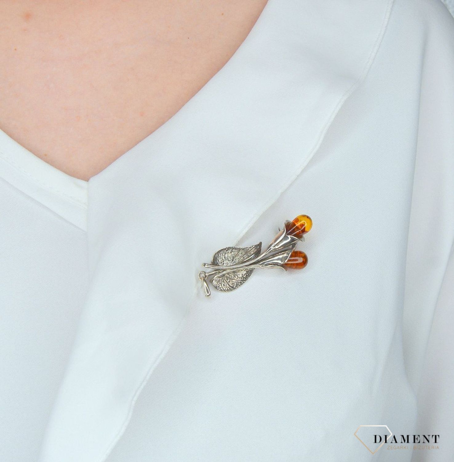 Broszka srebrna 925 bursztyn kalia DIA-BRO-2949-925.jpg