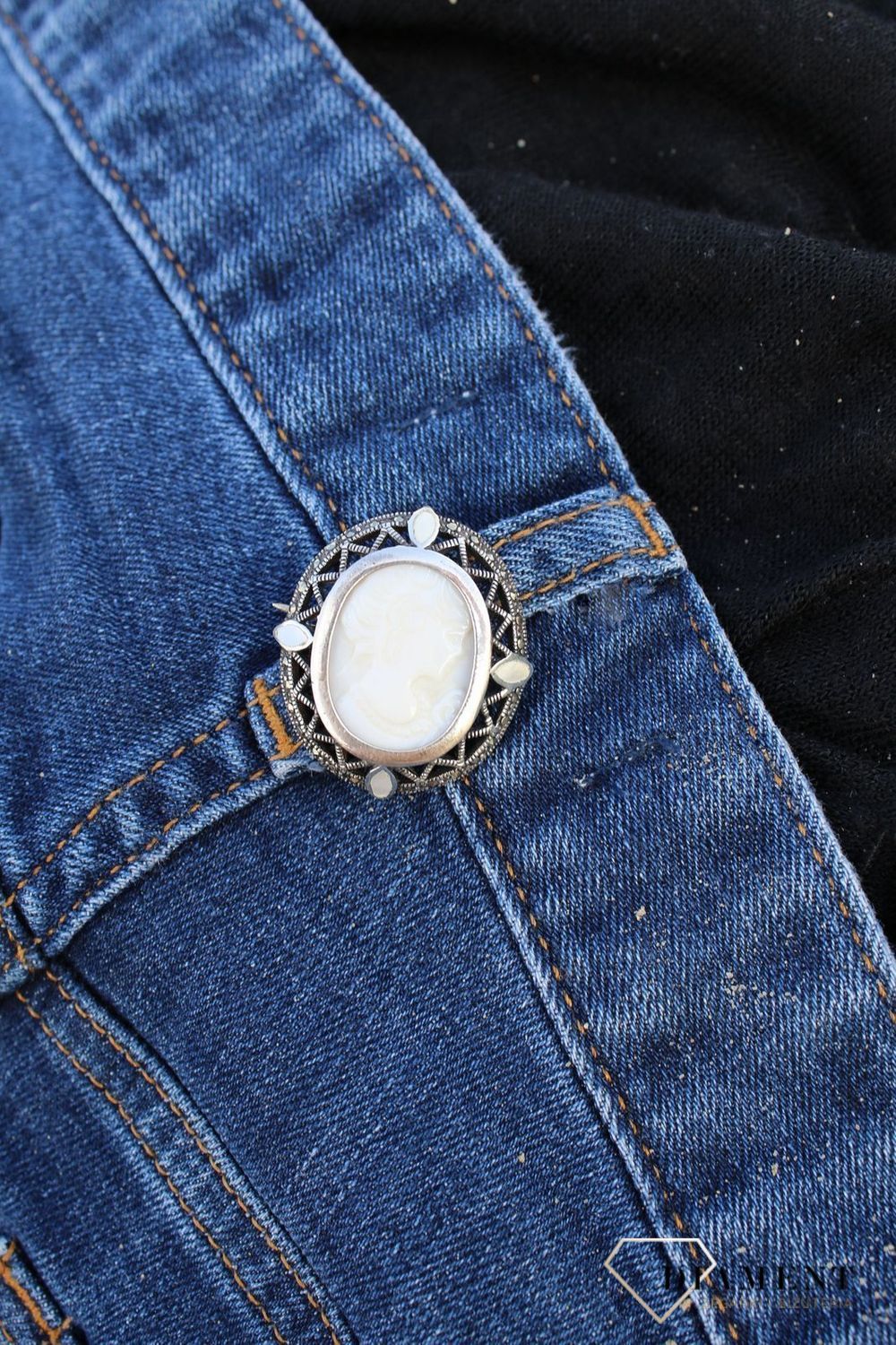 Srebrna broszka z markazytami Kamea DIA-BRO-3353-925.jpg