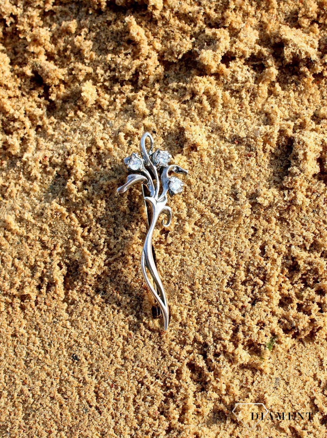 Srebrna broszka bukiet z cyrkoniami DIA-BRO-3359-925.jpg