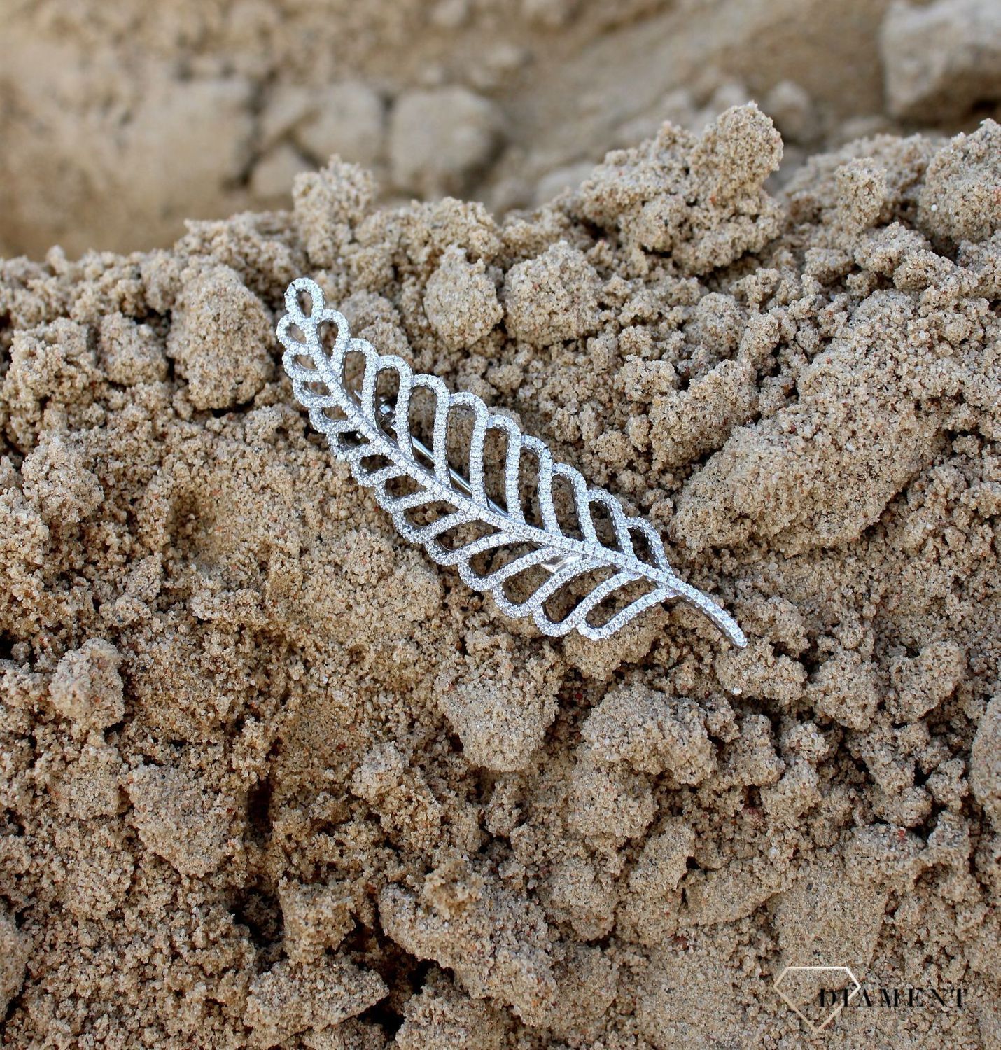 Srebrna broszka liść paproci z cyrkoniami DIA-BRO-3361-925.jpg