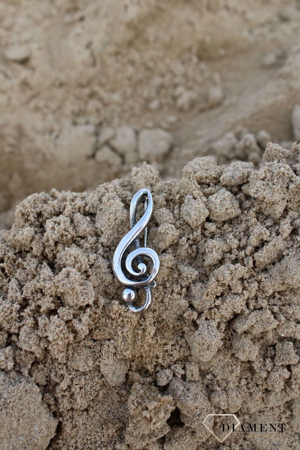 Srebrna broszka w kształcie 'Klucza wiolinowego' DIA-BRO-3362-925.jpg