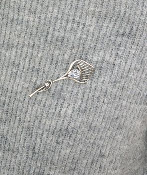 Srebrna broszka w kształcie liścia z cyrkonią DIA-BRO-5750-925. Prezent dla babci. Prezent dla ukochanej mamy. Wyjątkowa srebrna broszka. Prezent dla artystki (2).JPG
