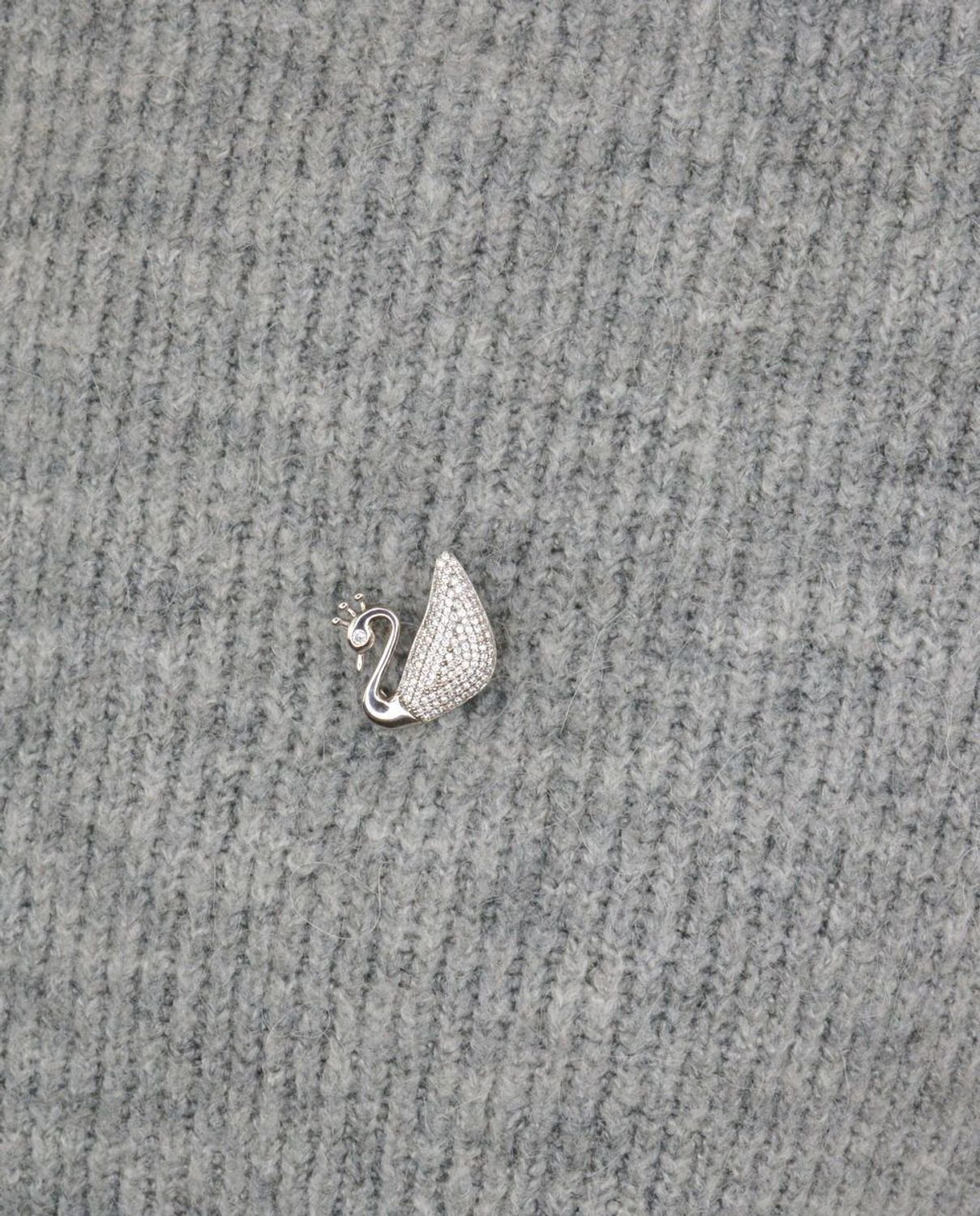 Srebrna broszka w kształcie łabędzie z białymi kamieniami DIA-BRO-5752-925.jpg