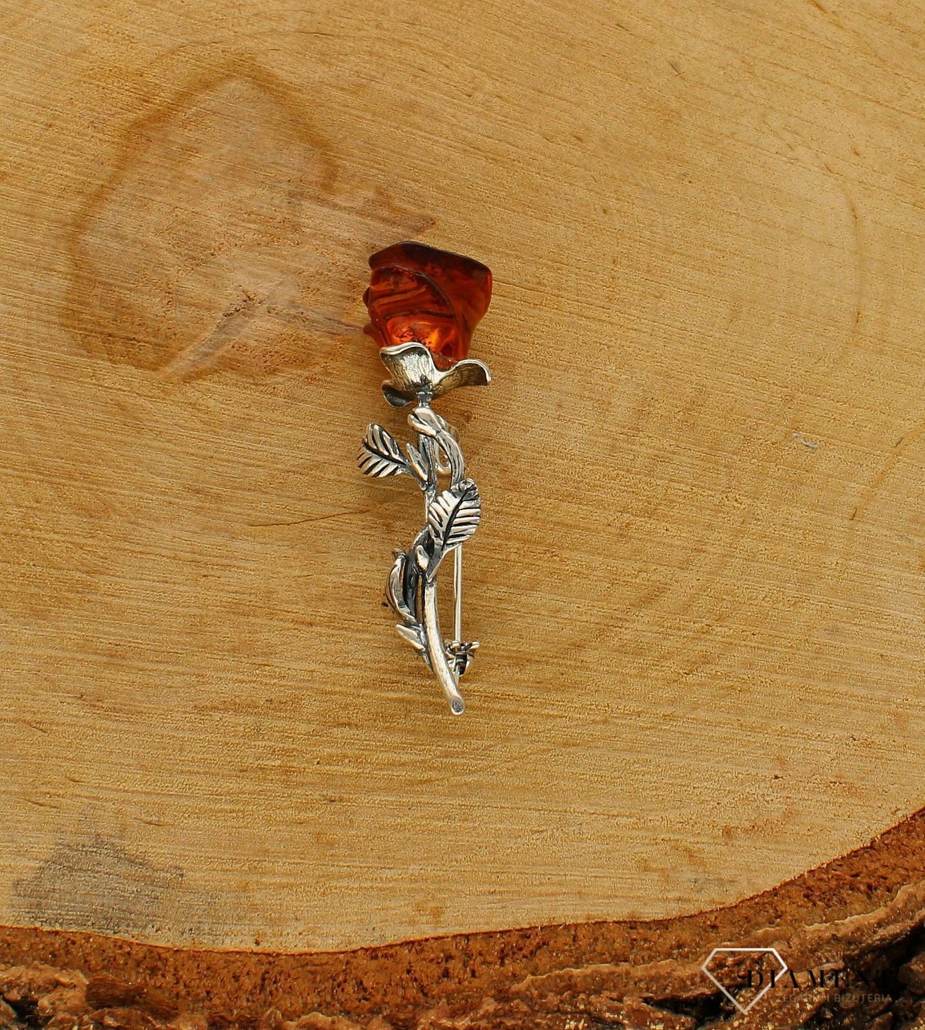 Srebrna broszka w kształcie róży z mlecznym bursztynem DIA-BRO-9833-925 (1).jpg