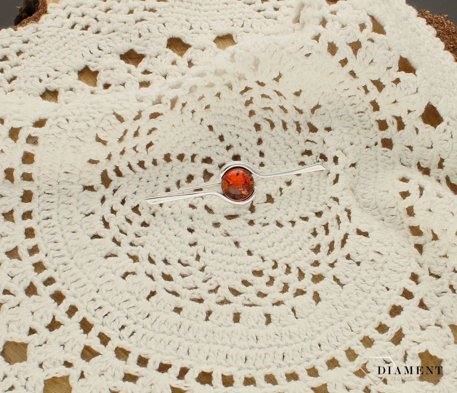 Srebrna broszka damska Uczucie Srebro i Bursztyn Bałtycki DIA-BRO-9928-925ds.jpg