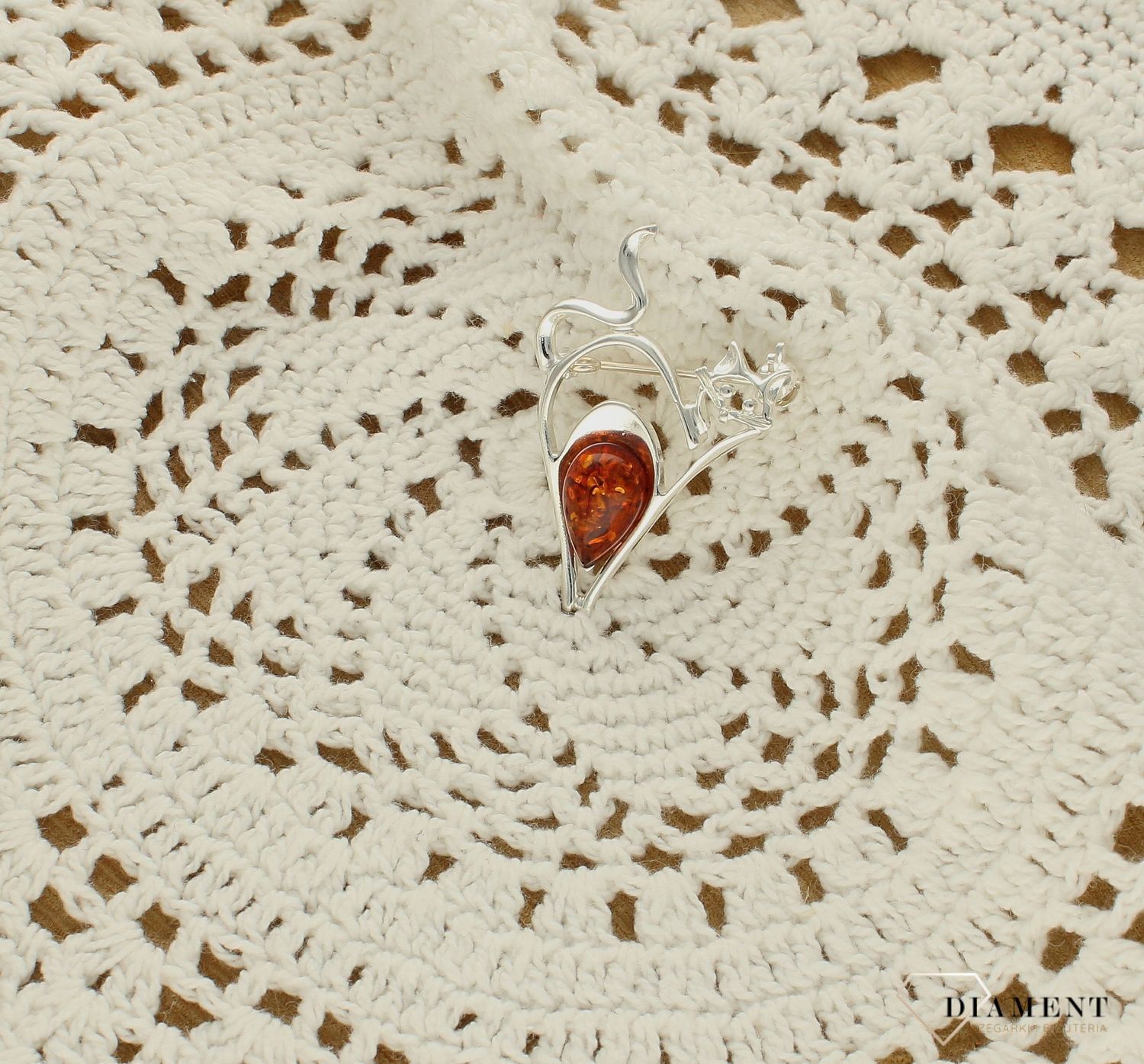 Srebrna broszka damska Kot Srebro i Bursztyn Bałtycki DIA-BRO-KOT-925as.jpg