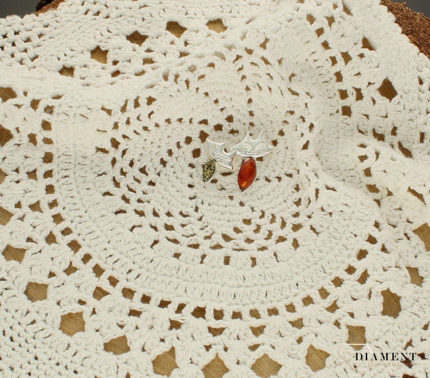 Srebrna broszka damska Dwa kotki Srebro i polski bursztyn  DIA-BRO-KOTKI-925AS.jpg