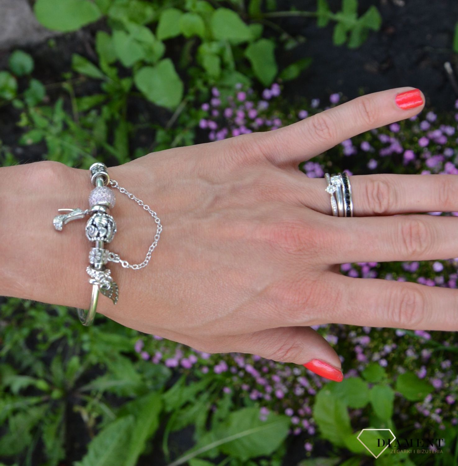 Charms Moments Różowe Bijące Serce.jpg