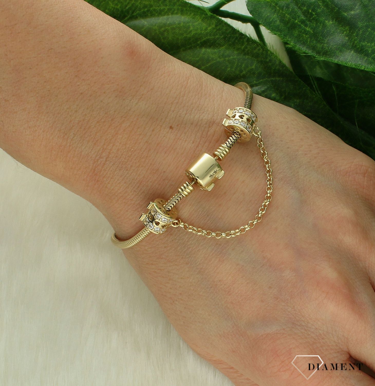 Charms złoty łańcuszek zabezpieczający 585 DIA-CHA-11307-585. Złoty łańcuszek do bransoletki typu Pandora. Charms zabezpieczający złoty. Łańcuszek zabezpieczający charms typu Pandora. Złoty łańcuszek zabezpieczający do brans.jpg