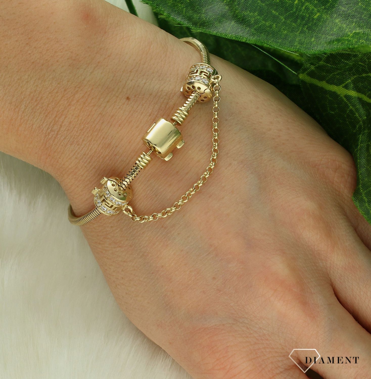 Charms złoty łańcuszek zabezpieczający 585 grecki wzór DIA-CHA-11308-585. Złoty łańcuszek do bransoletki typu Pandora. Charms zabezpieczający złoty. Łańcuszek zabezpieczający charms typu Pandora. Złoty łańcuszek zabezpieczaj.jpg