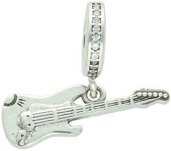 Charms srebrny 925 w kształcie gitary 🎸. Waga 2,60 g, wymiary 1,5×2,2 cm. Idealny dla miłośników muzyki – wyjątkowy dodatek do bransoletki.1.jpg