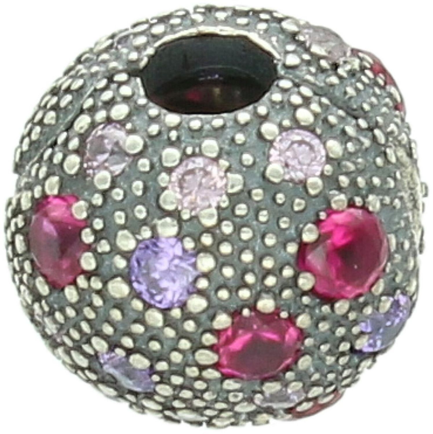 Okrągły charms srebrny próby 925 w formie klipsa, zdobiony różowo-fioletową cyrkonią. Kobiecy i elegancki dodatek do bransoletki. Waga 3,80 g, wielkość 1,0 cm.1.jpg