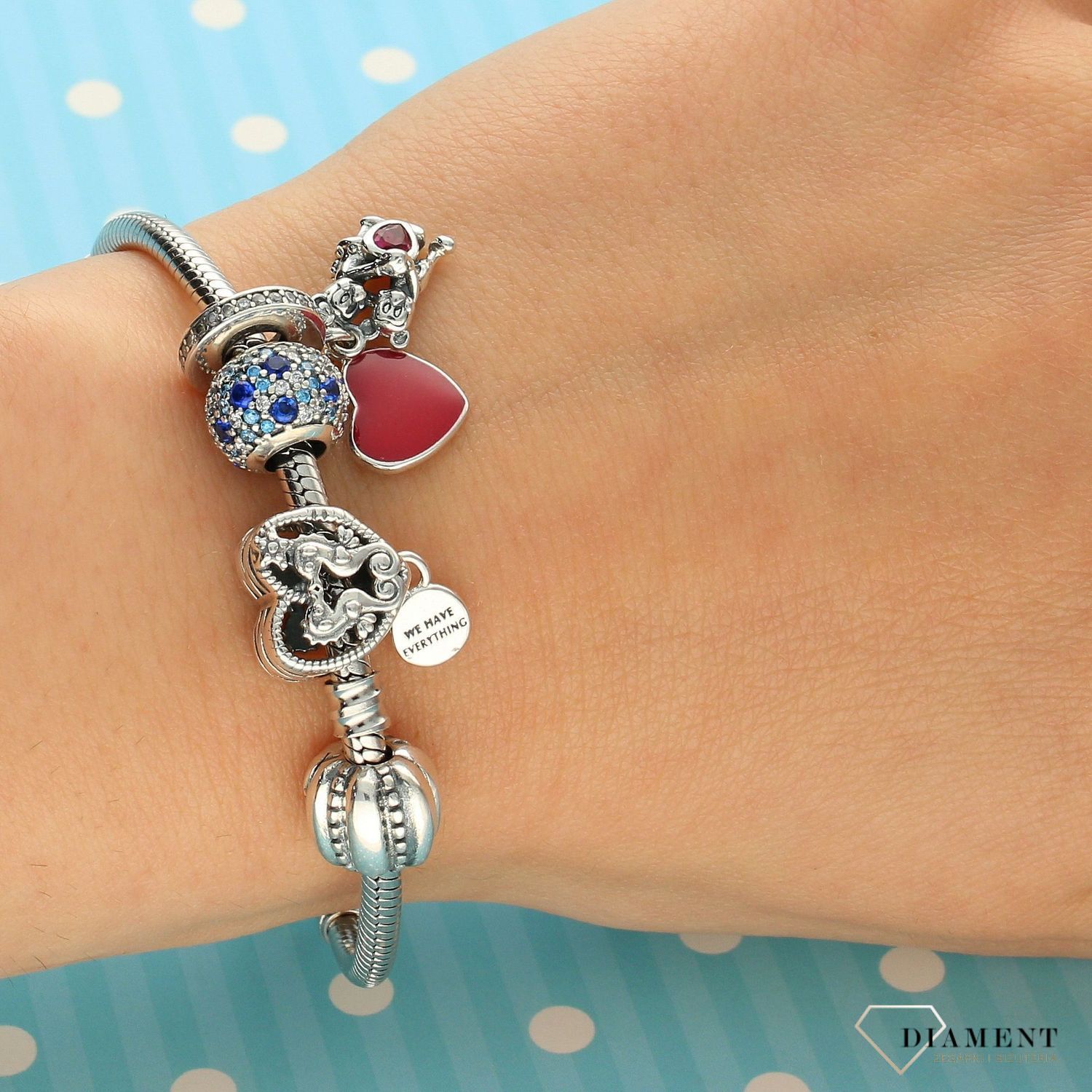 Charms Moments okrągły niebieska cyrkonia DIA-CHA-2432-925.jpg