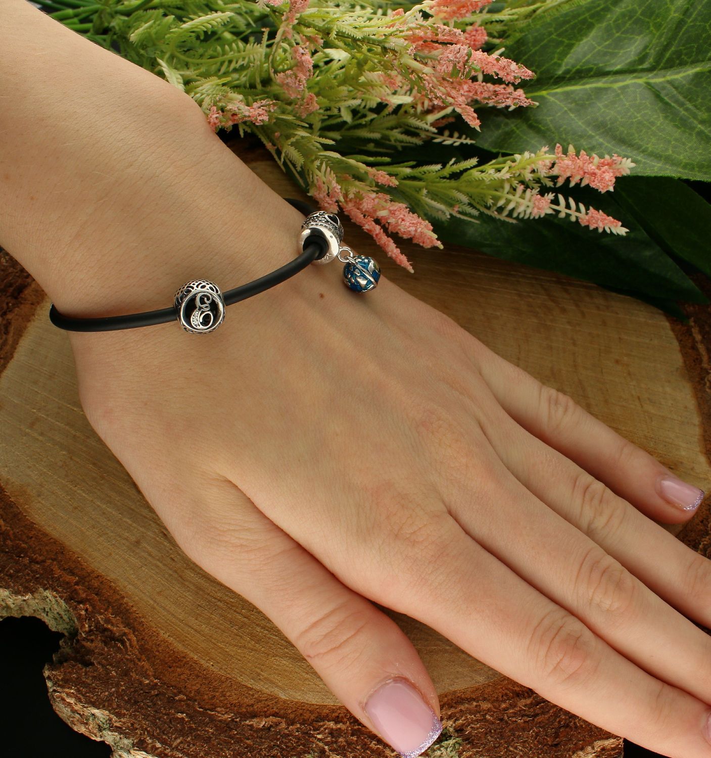 Charms Moments Okrągły Literka E DIA-CHA-3749E-925e.jpg