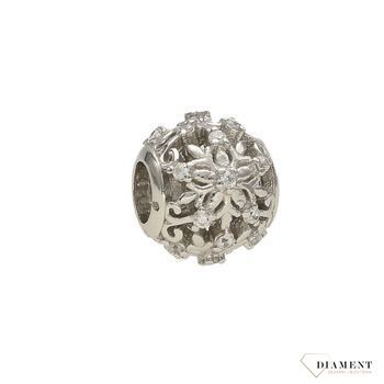 Charms Moments okrągły w kwiatki z białą cyrkonią DIA-CHA-3750-925.jpg