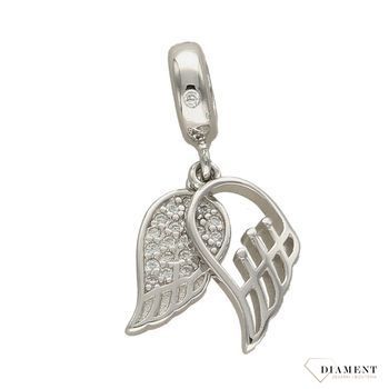 Charms Moments okrągły z wiszącymi skrzydełkami DIA-CHA-3755-925.jpg