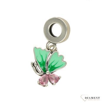 Charms Moments Wiszący Motylek DIA-CHA-4119-925. Modny charms z wiszącym elementem w kształcie motylka ozdobionego zieloną.jpg