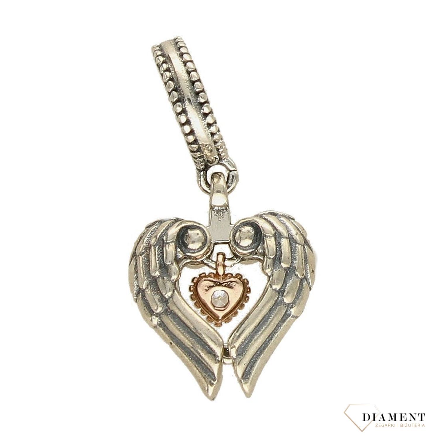 Charms Moments Wiszący Skrzydła z serduszkiem z różowym złotem DIA-CHA-4128-925. Modny charms z wiszącym elementem w kształcie Skrzydeł.jpg