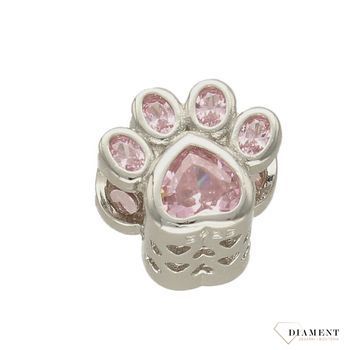 Modny charms do bransoletki w kształcie łapki ozdobiony różową cyrkonią. Ponadczasowa biżuteria w formie charmsów do bransoletki, pozwalająca każdej kobiecie skomponować bransoletkę wedle własnych upodoba.jpg