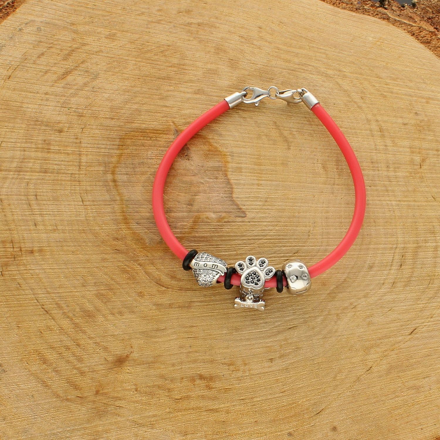 Modny charms klips do bransoletki okrągły ozdobiony cyrkonią. Ponadczasowa biżuteria w formie charmsów do bransoletki, pozwalająca każdej kobiecie skomponować bransoletkę wedle własnych upodobań..jpg